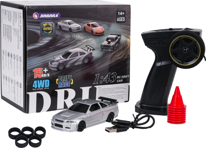 Srebrny samochód RC do driftu 1:43 z akcesoriami