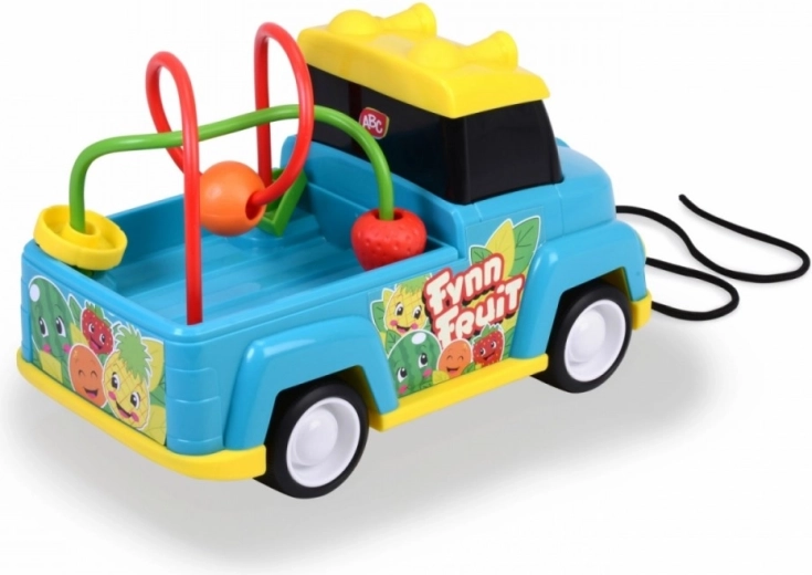 Motoryczny labirynt z owocami