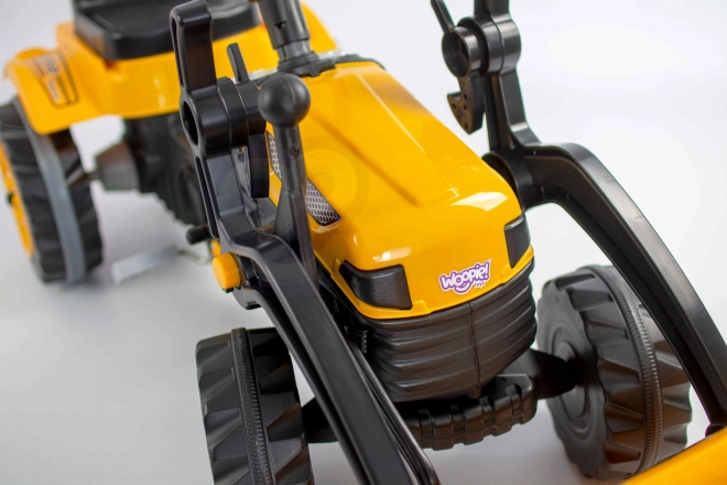 Dziecięcy traktor na pedały z przednią ładowarką