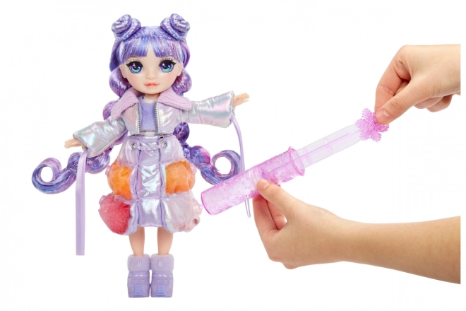 Modowa lalka Rainbow High na zimę - Violet (Fioletowa) TV