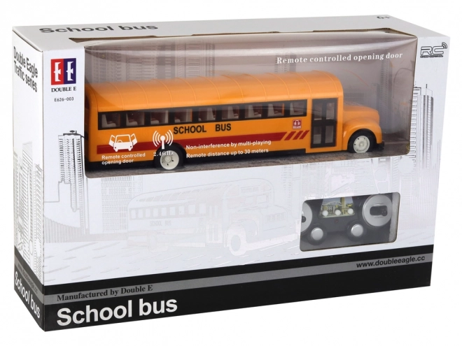 Żółty szkolny autobus na zdalne sterowanie R/C Otwarte drzwi