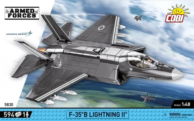 Model bojowego samolotu F-35B Lightning II z klocków