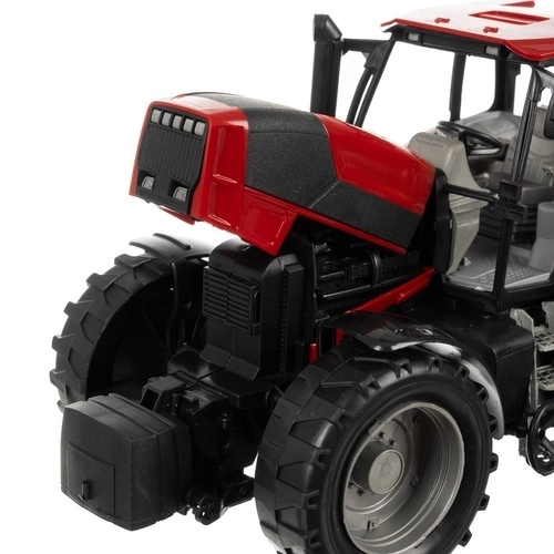 Traktor rolniczy z przyczepą 24711