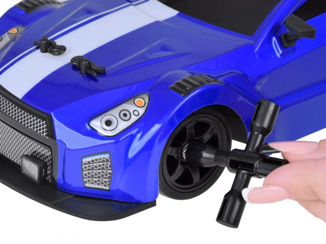 Wyścigowy samochód RC Drift z efektem dymu i oświetleniem LED