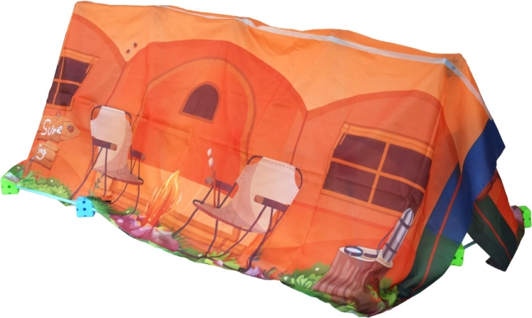 Płachta z nadrukiem zamienia szkielet w namiot