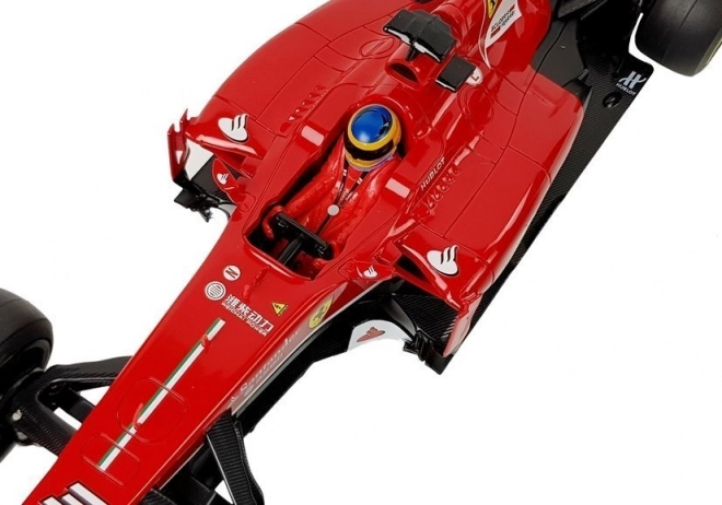 Wyścigowy samochód Formuły 1 Ferrari F138 czerwony 1:12