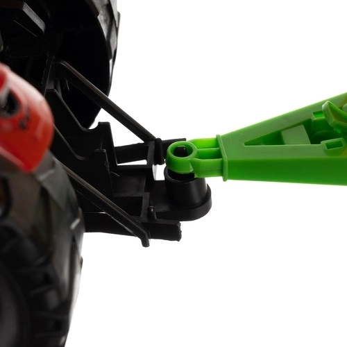Traktor rolniczy z przyczepą 24711