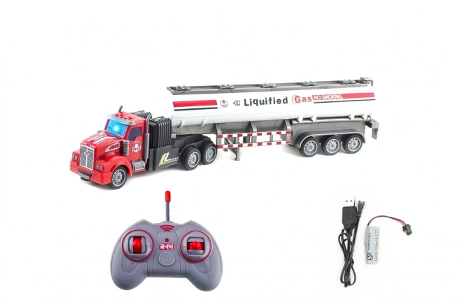 RC cysterna z efektami świetlnymi 1:46