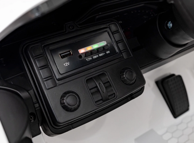 BMW M4 Pojazd Biały – Biały