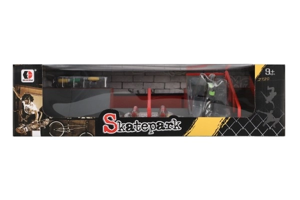 Skatepark - rampy, rowerek na palce, plastikowa deskorolka na palce z akcesoriami, 2 kolory w pudełku 43x25x12cm