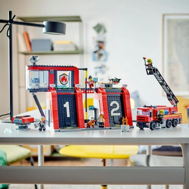 LEGO2 City 60414 Strażnica z wozem strażackim
