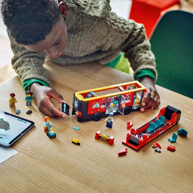 LEGO City 60407 Czerwony dwupoziomowy autobus wycieczkowy