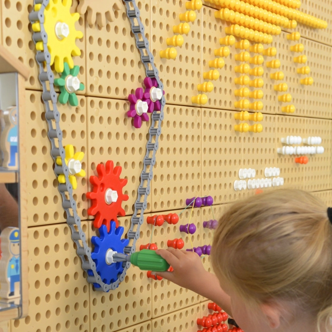 Masterkidz STEM Tablica z kołami zębatymi i łańcuchem 39 części