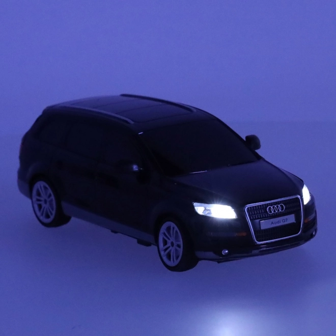 Zdalnie sterowane auto Audi Q7 1:24 czarne