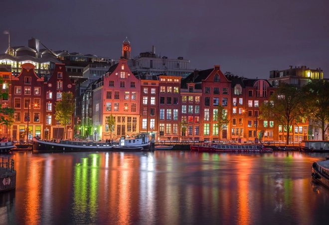 Drewniane puzzle Nocny Amsterdam z unikalnymi elementami