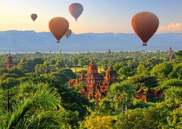 Puzzle balony nad Mandalay 1000 elementów