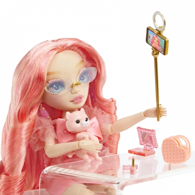 Rainbow High Nowi Przyjaciele - Modna lalka Pinkly Paige Pink