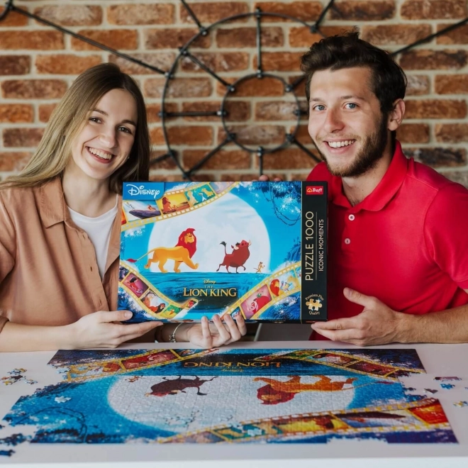 Puzzle Premium Plus Ikoniczne Chwile: Król Lew 1000 elementów