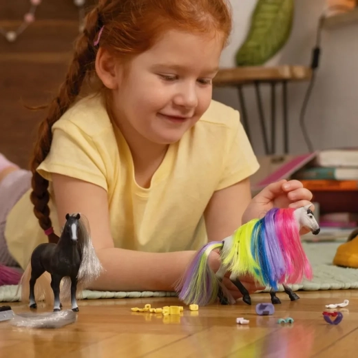 Idealny dodatek do koni SCHLEICH