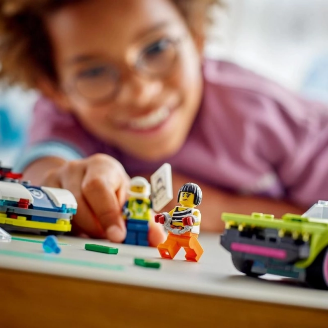 LEGO® City 60415 Pościg policyjnego samochodu i auta sportowego