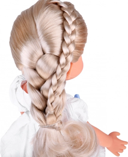 Długie blond włosy idealne do czesania