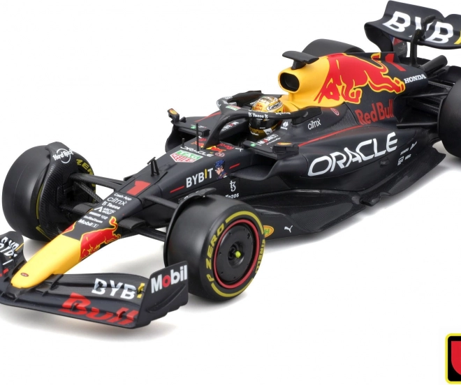 Metalowy model Red Bull Racing RB18 2022 z kierowcą