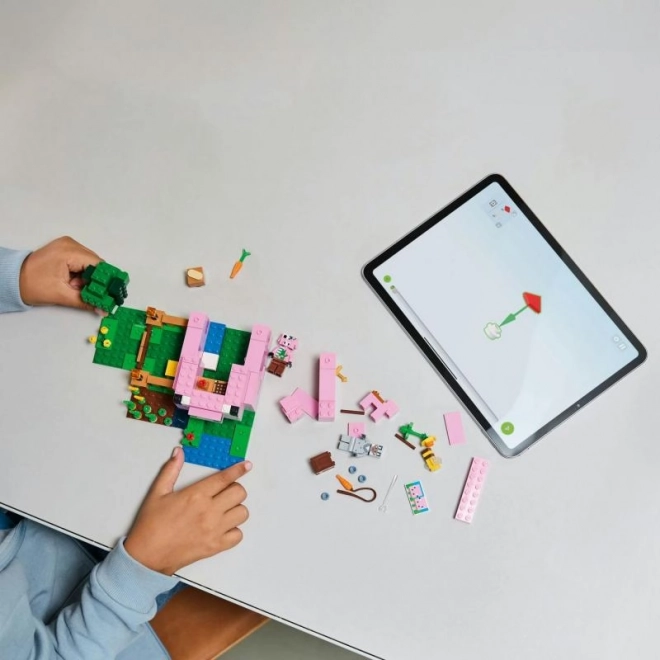 LEGO® Minecraft® 21268 Domek Świnki