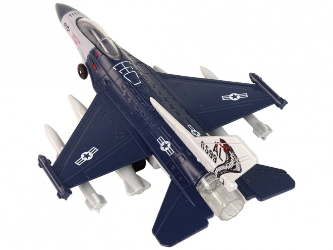 Funkcyjny model samolotu z oświetleniem i dźwiękami 1:72