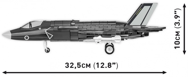 Model bojowego samolotu F-35B Lightning II z klocków