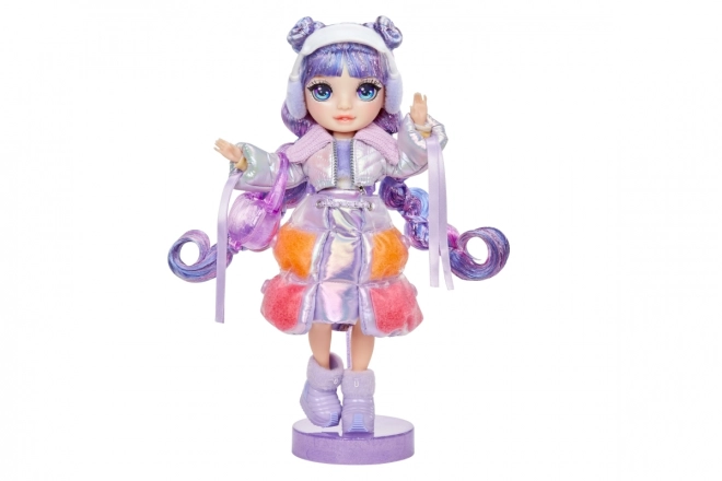 Modowa lalka Rainbow High na zimę - Violet (Fioletowa) TV