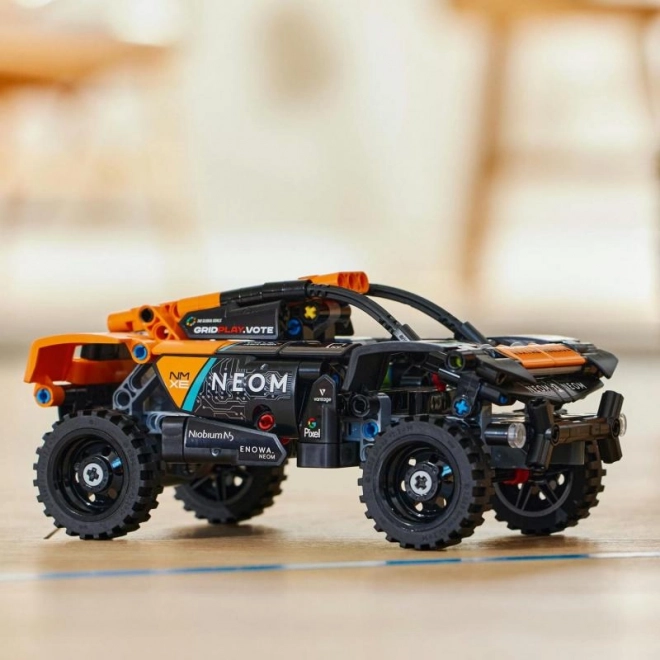 LEGO® Technic 42166 NEOM McLaren Extreme E Wyścigowy Samochód