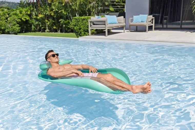 Wytrzymałe PVC i pewność dwóch komór