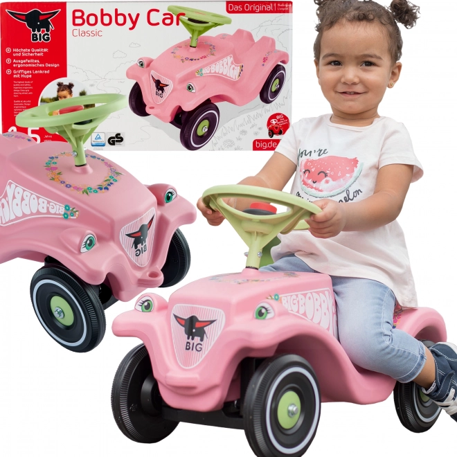 Auto odpychacz BIG BOBBY CAR CLASSIC różowe z naklejkami kwiatuszków