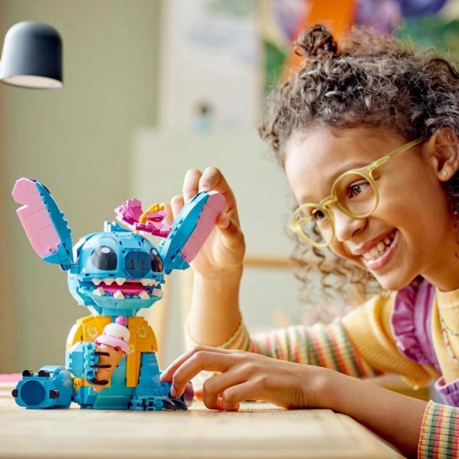 LEGO Disney Stitch z rożkiem