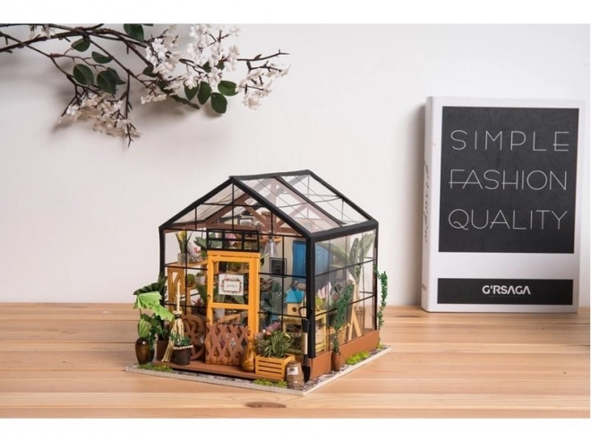 Kwiatowy dom Cathy - Miniaturowa szklarnia