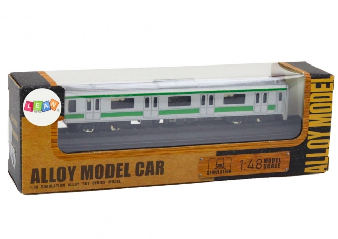 Kolekcjonerski model wagonu kolejowego 1:48 srebrny metalowy