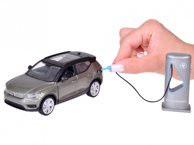 Metalowy model samochodu elektryczny crossover Volvo XC40