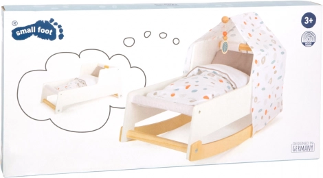 Skandynawski design i stabilna drewniana konstrukcja