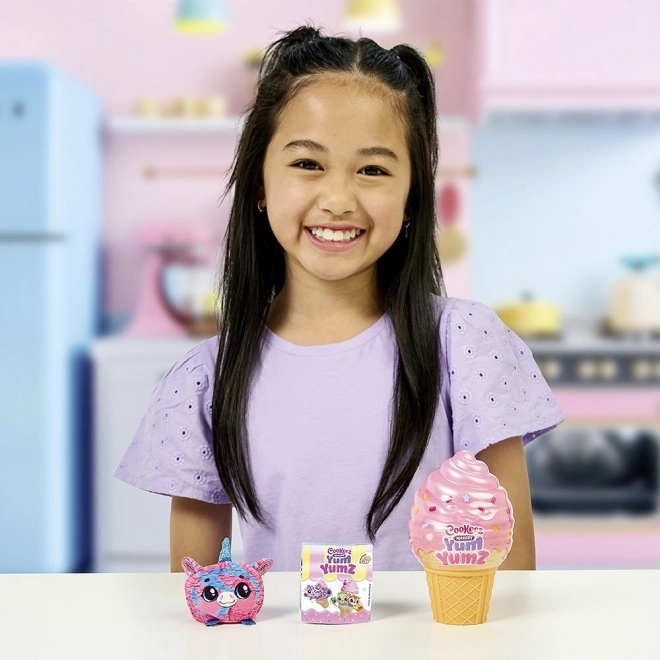 Maskotka Cookeez Makery Yum Yummz - Niespodzianka lodowa (18 szt.)