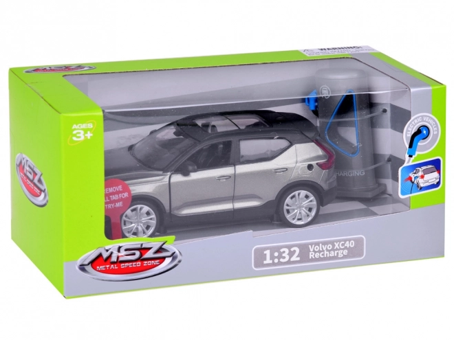 Metalowy model samochodu elektryczny crossover Volvo XC40