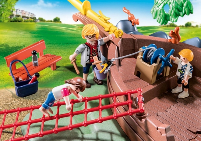 PLAYMOBIL® City Life 70741 Plac zabaw z wrakiem statku