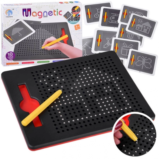 Kreatywna tablica z magnetycznymi kulkami