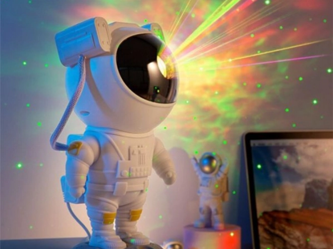 Gwiezdny projektor w kształcie astronauty z pilotem