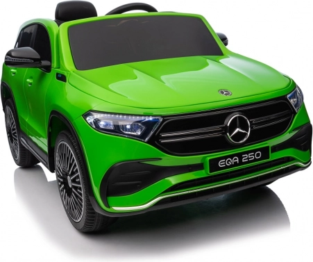 Elektryczne auto Mercedes Benz EQA 250 zielone