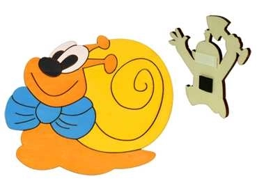 DoDo Drewniana dekoracyjna magnes ślimak