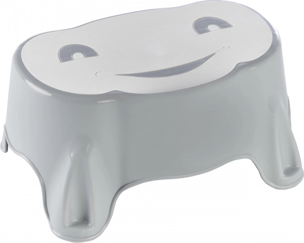 Podestęp Babystep, Grey Charm
