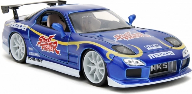 Wierna replika kultowej Mazda RX-7 (1993)