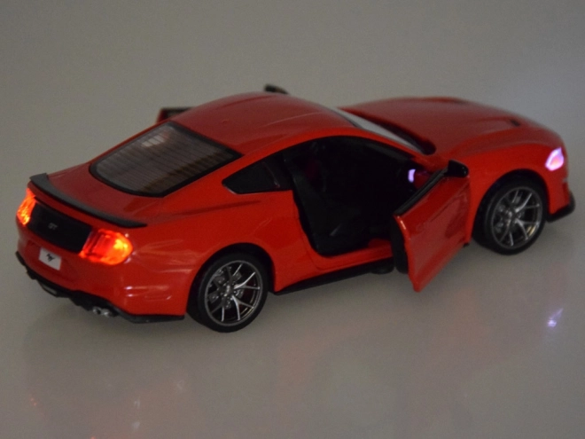 Model metalowy Ford Mustang GT 2018