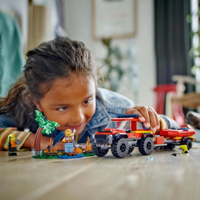 LEGO® City 60412 Strażacki wóz 4x4 i łódź ratunkowa