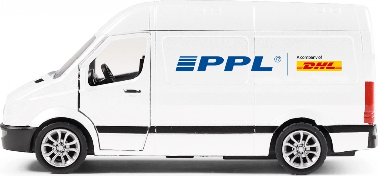 Metalowa karoseria i detaliczny nadruk